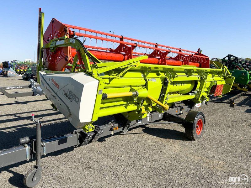 Claas V680 (Vario 680) 6,8 m Vario header for Tucano and Lion