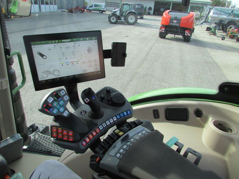 Fendt 718 Vario Profi+