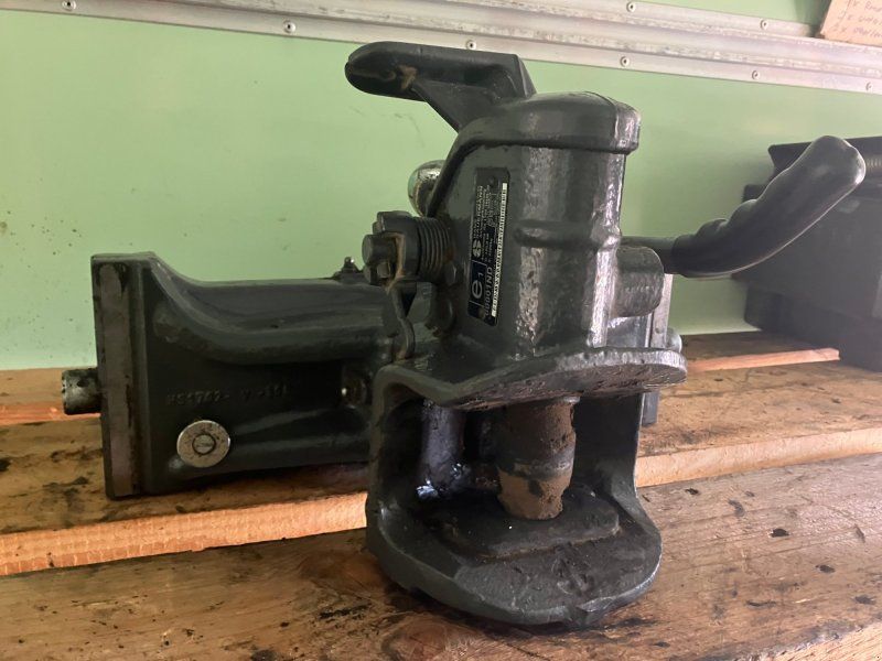 Fendt Zugmaul auto. Sauermann HS1700-1KUD-38