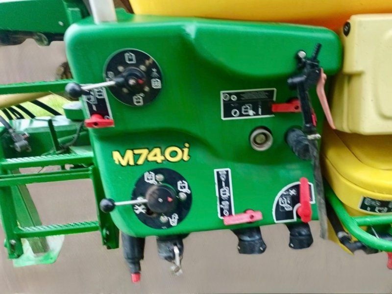 John Deere M740 24m