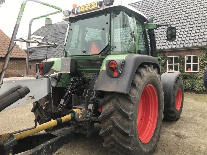 Fendt 411 com2