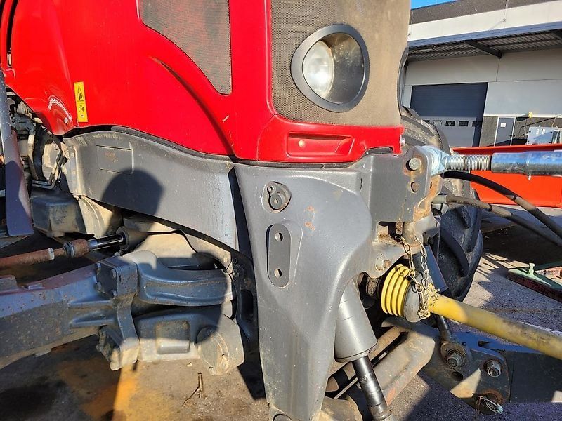 Massey Ferguson 7490
