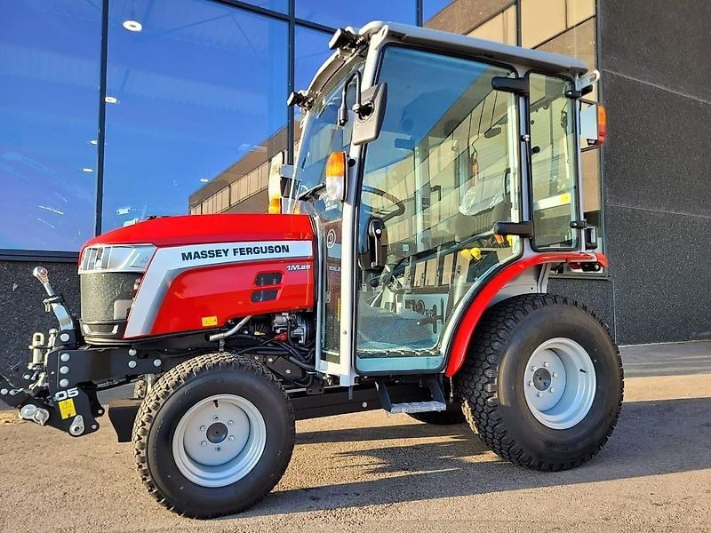 Massey Ferguson 1M 25