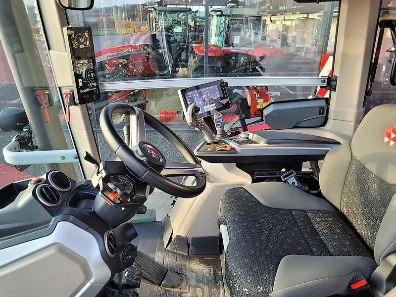 Massey Ferguson 8S 265