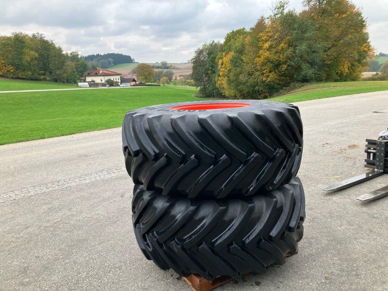 Continental 800/70 R32