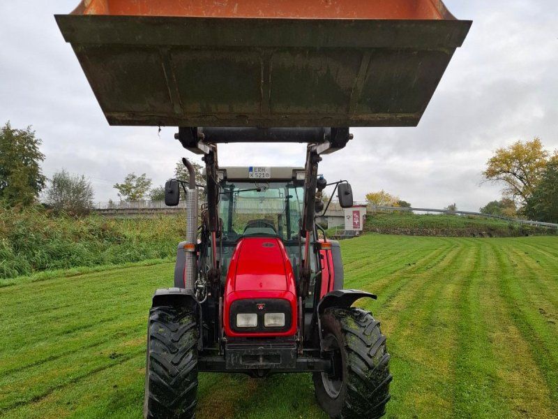 Massey Ferguson 4325