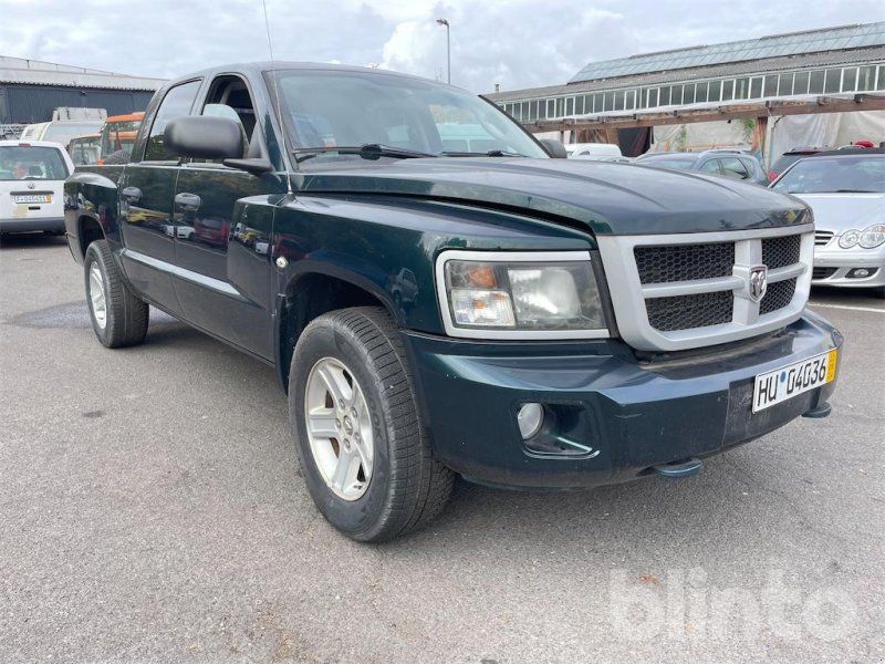 Dodge Dakota SLT 4x4 Crew Cab