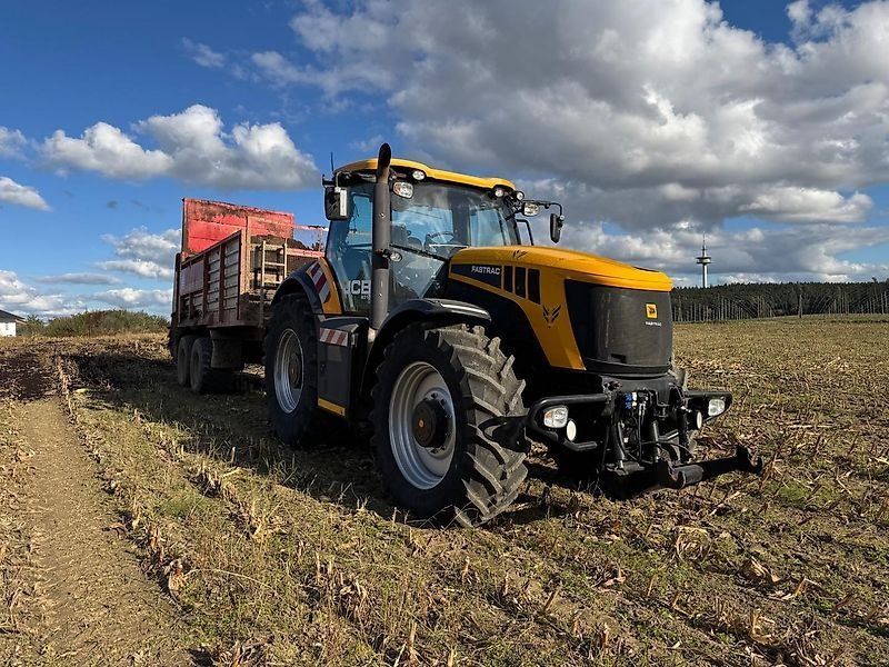 JCB Fastrac 8310
