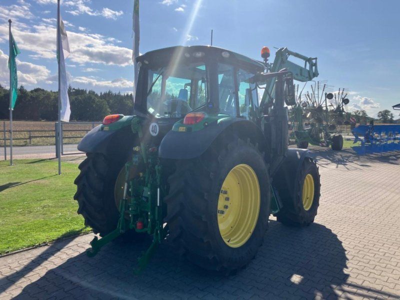 John Deere 6120M
