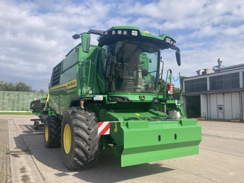 John Deere T5 700 MY25