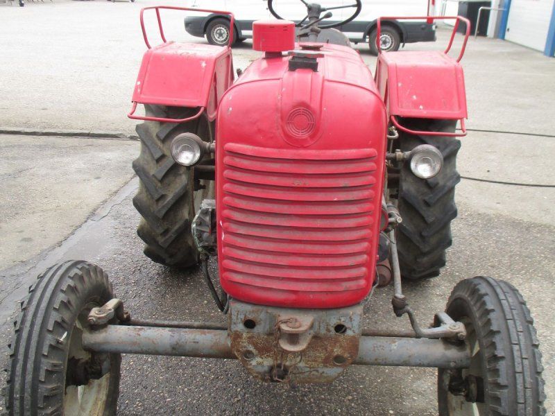 Steyr T84