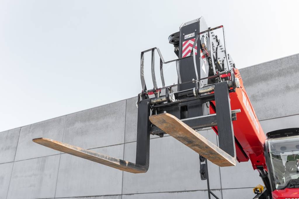 Manitou MRT 3570 360 210 Y