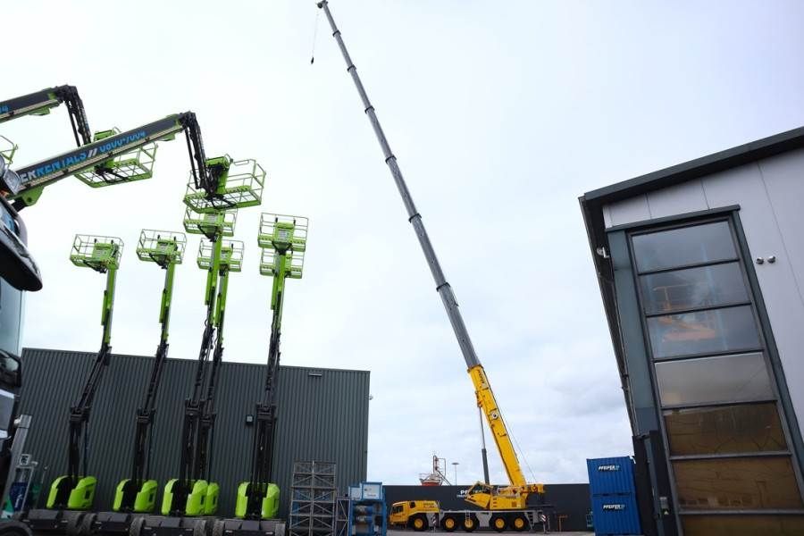 Grove GMK5250XL-1 Available Immediately, Dutch Registrat