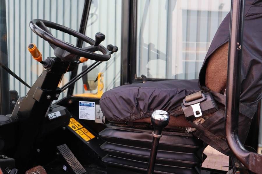 JCB 926 Diesel, 4x4 Drive, Triplex mast, 5500mm Liftin