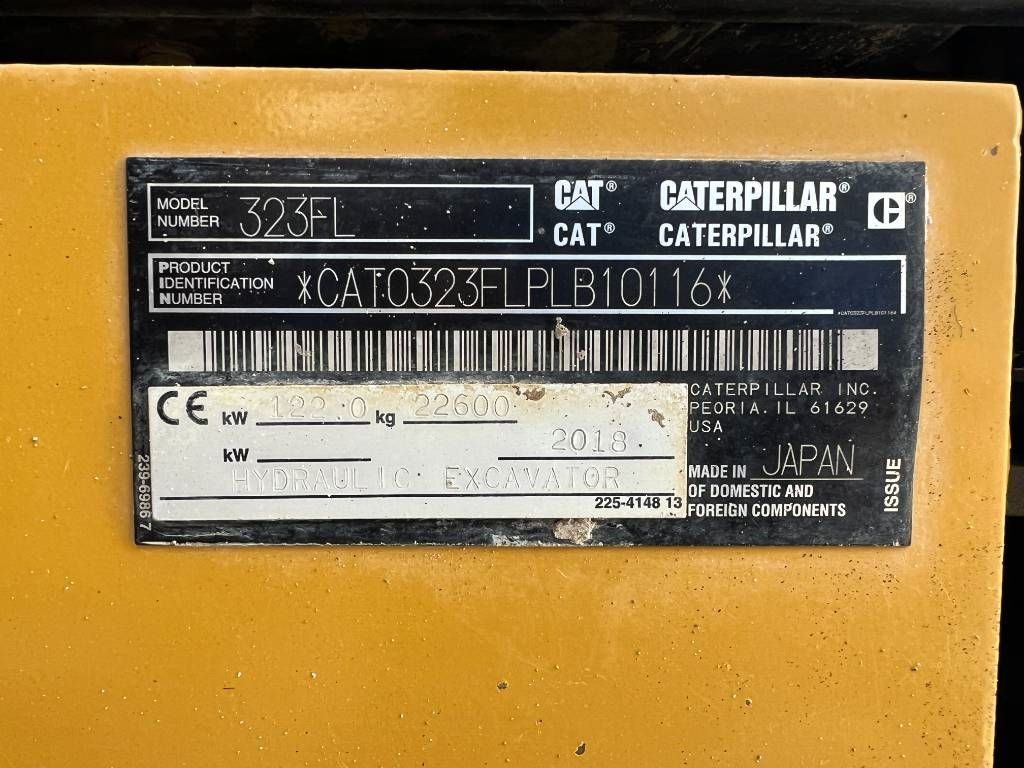 CAT 323F L