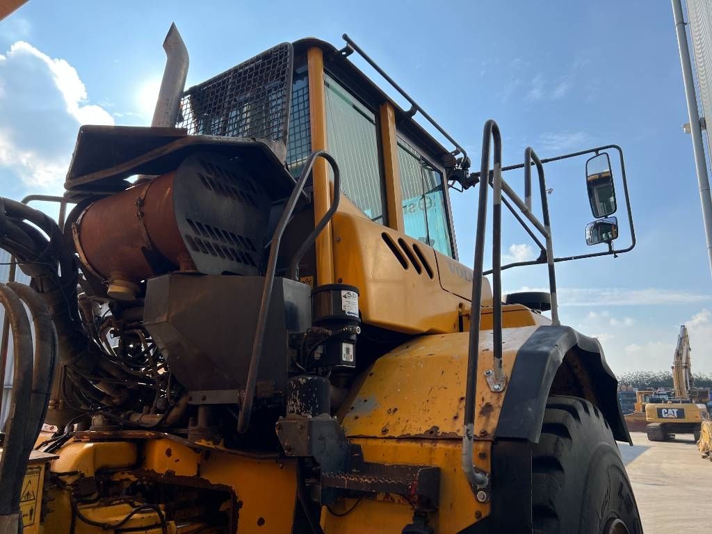 Volvo A40E