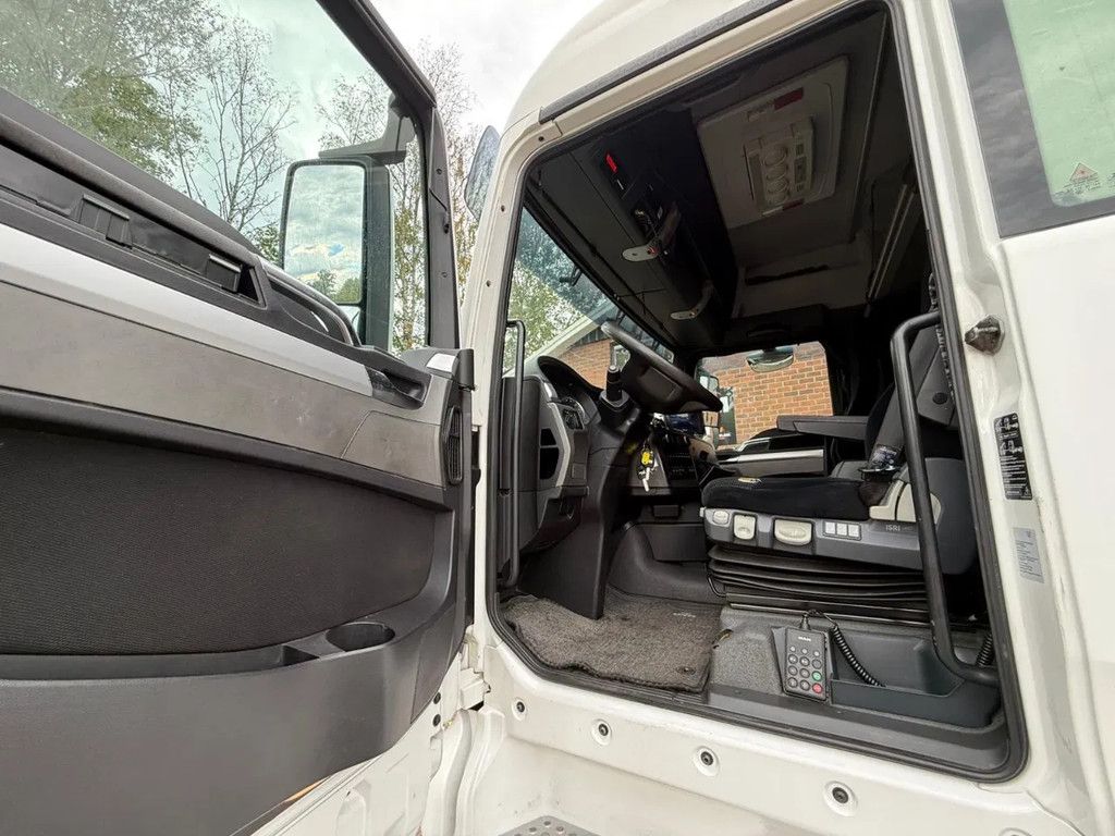 MAN TGX 18.400 XLX AHK LBW Standairco NL Truck