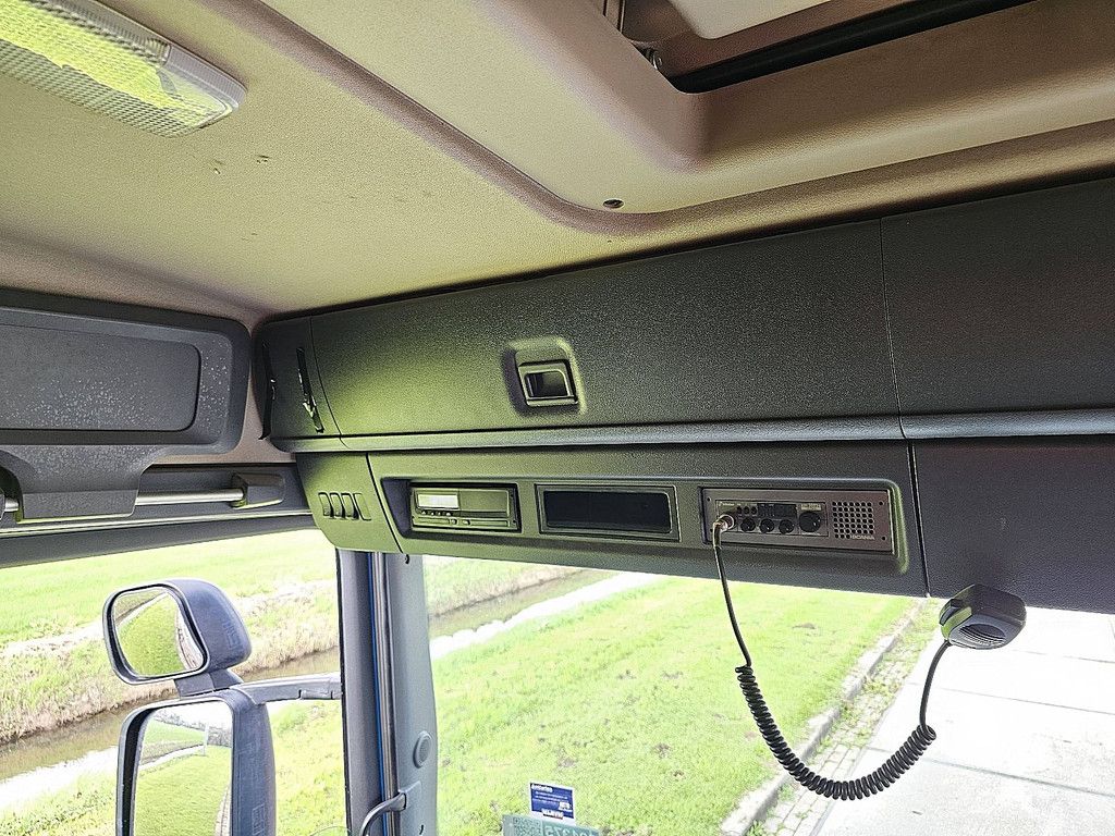 SCANIA P410 6x2/4 mnb