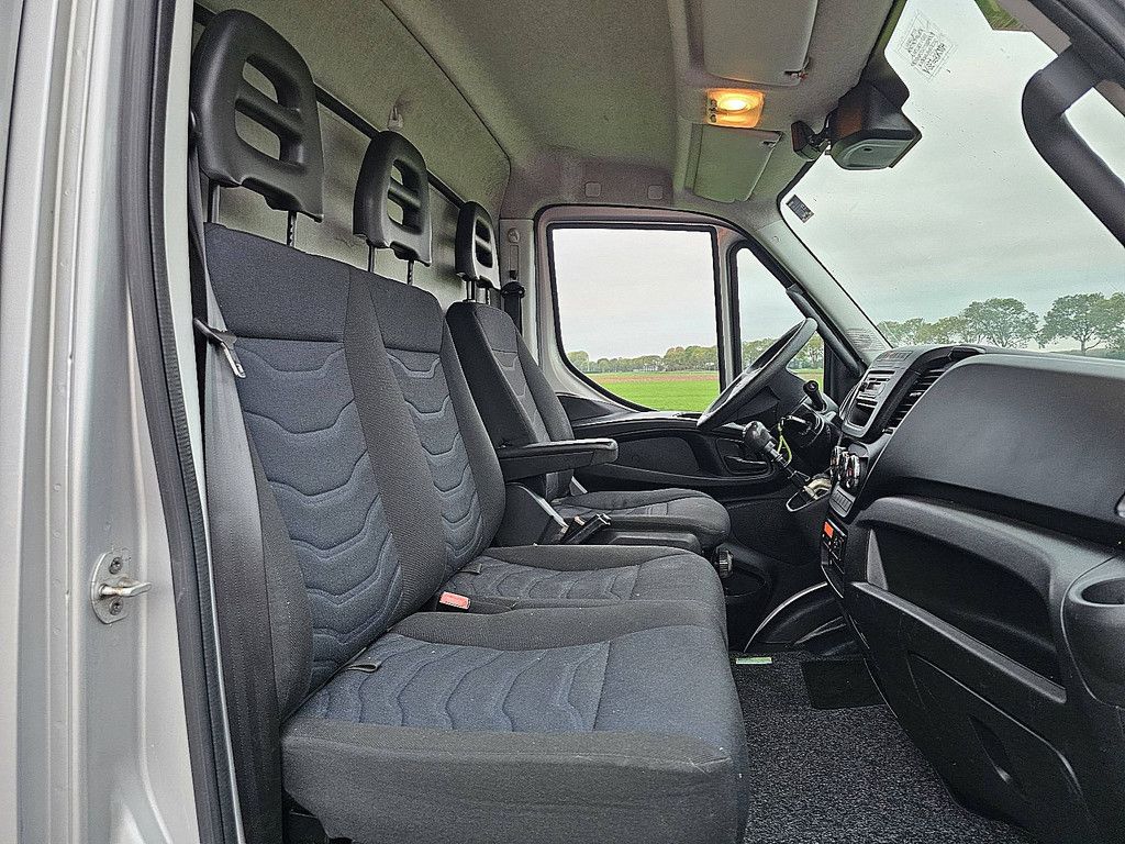 IVECO DAILY 70C18 carrier meatrails