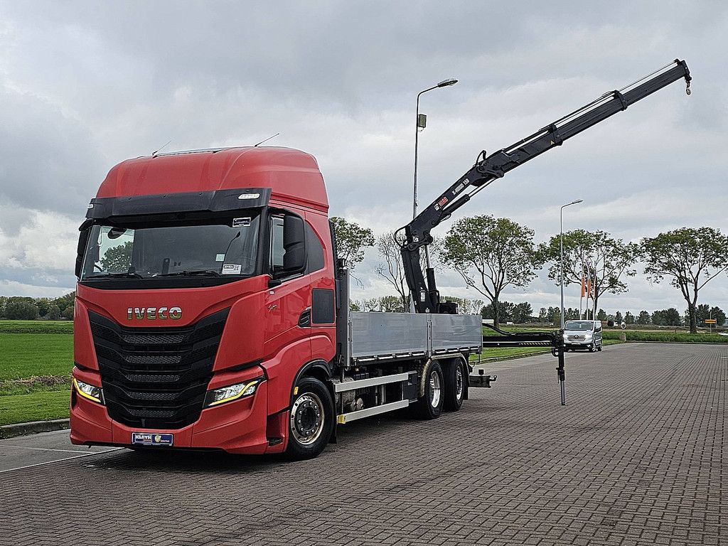 IVECO S-WAY AS260S46 6x2-4 hiab 155-e2