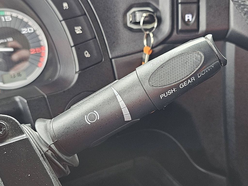 IVECO S-WAY AS260S46 6x2-4 hiab 155-e2