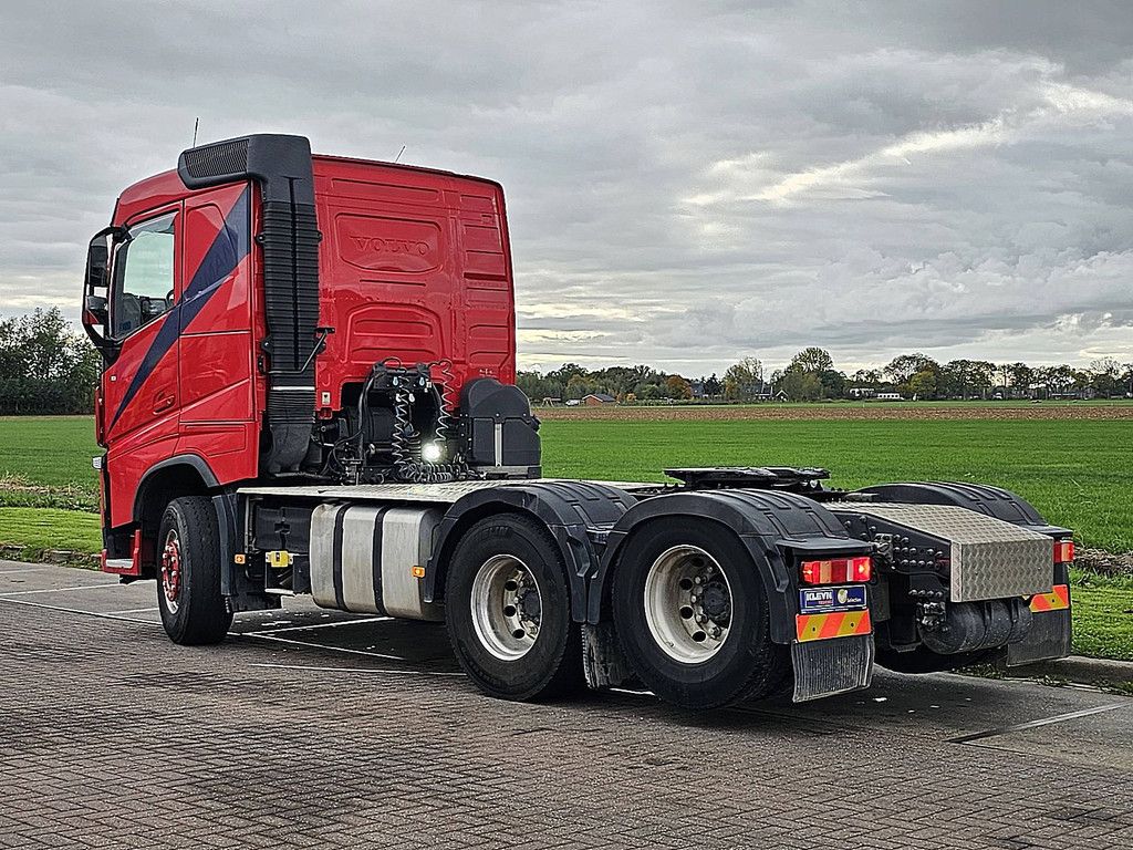 VOLVO FH 540 6x4 lifting boogie