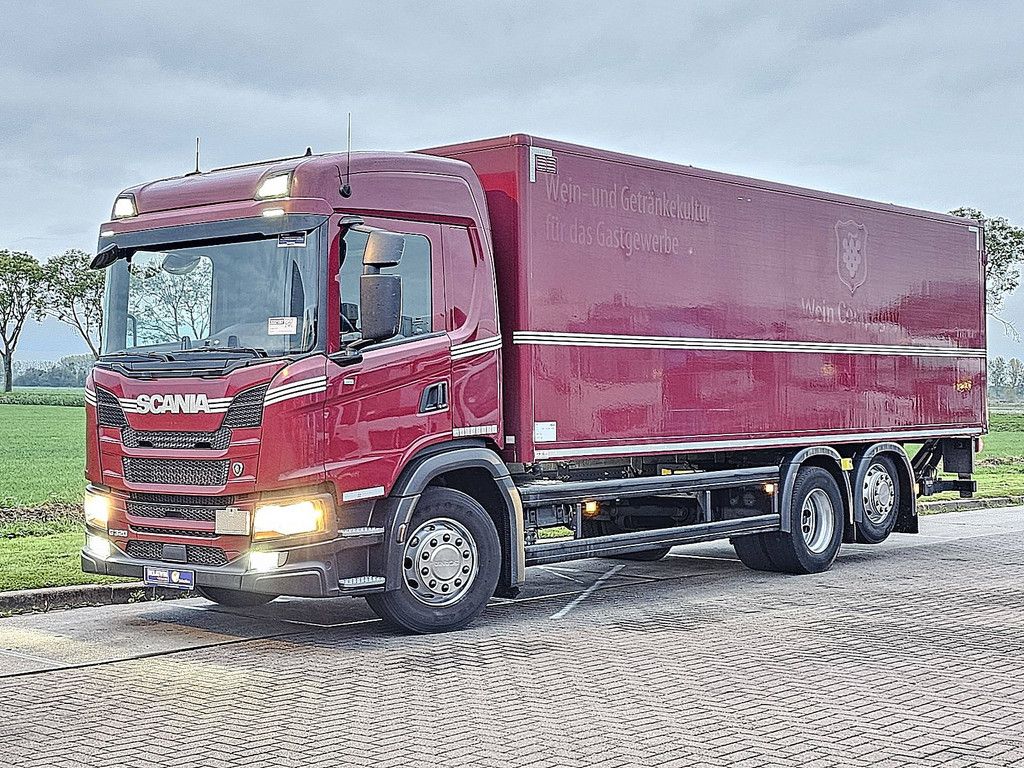 SCANIA G320 6x2*4