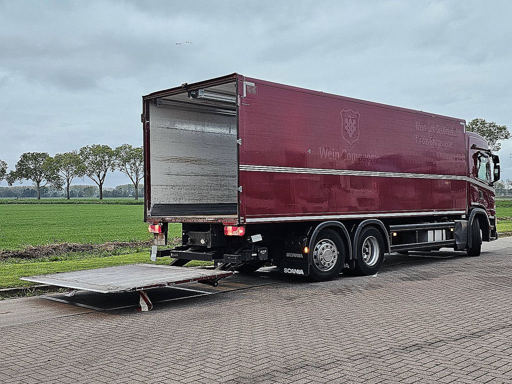 SCANIA G320 6x2*4