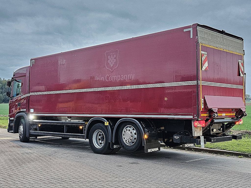 SCANIA G320 6x2*4