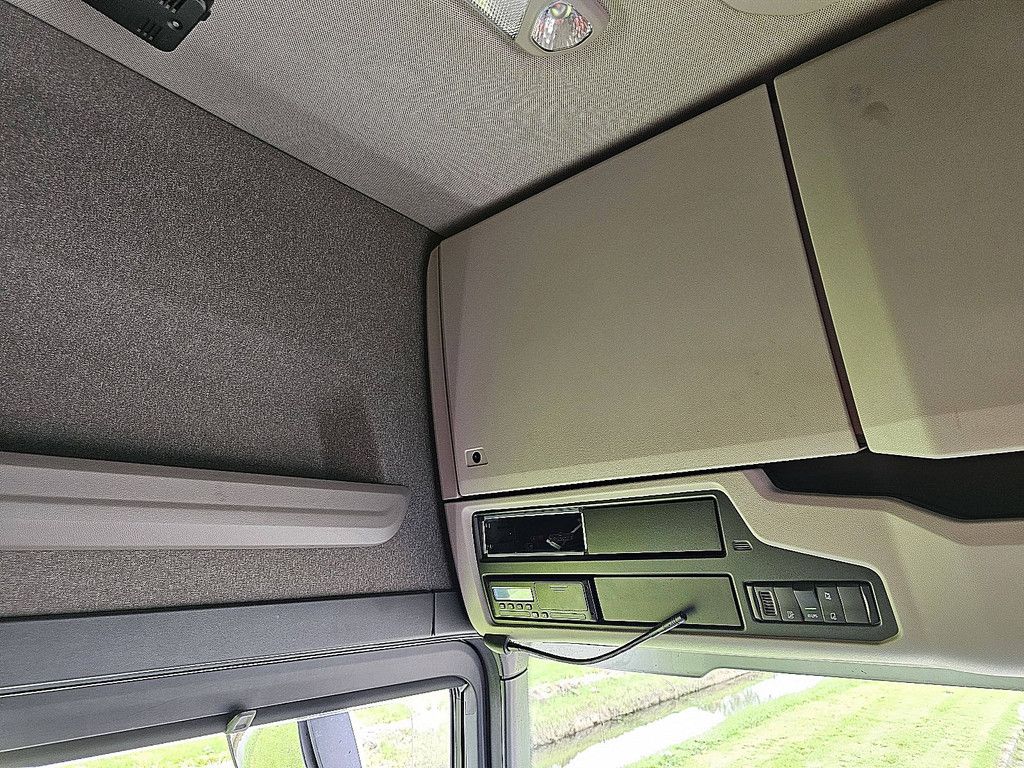 SCANIA R410 hl skirts nl-truck