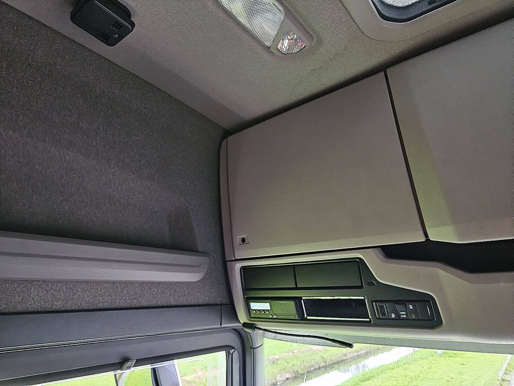 SCANIA R410 hl skirts nl-truck