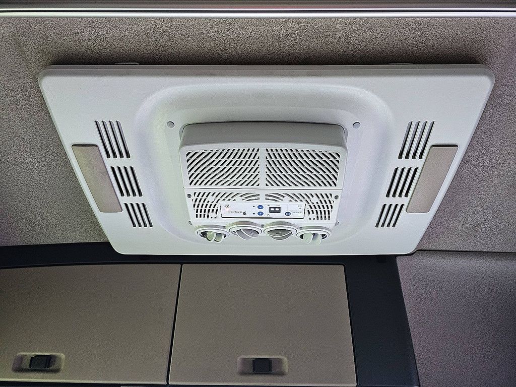 M.A.N. 12.250 TGM lx heater 2t lift