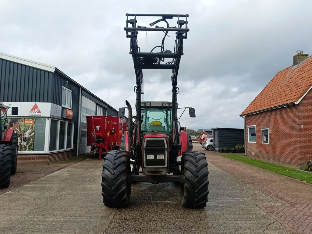 Massey Ferguson 6180 DYNASHIFT