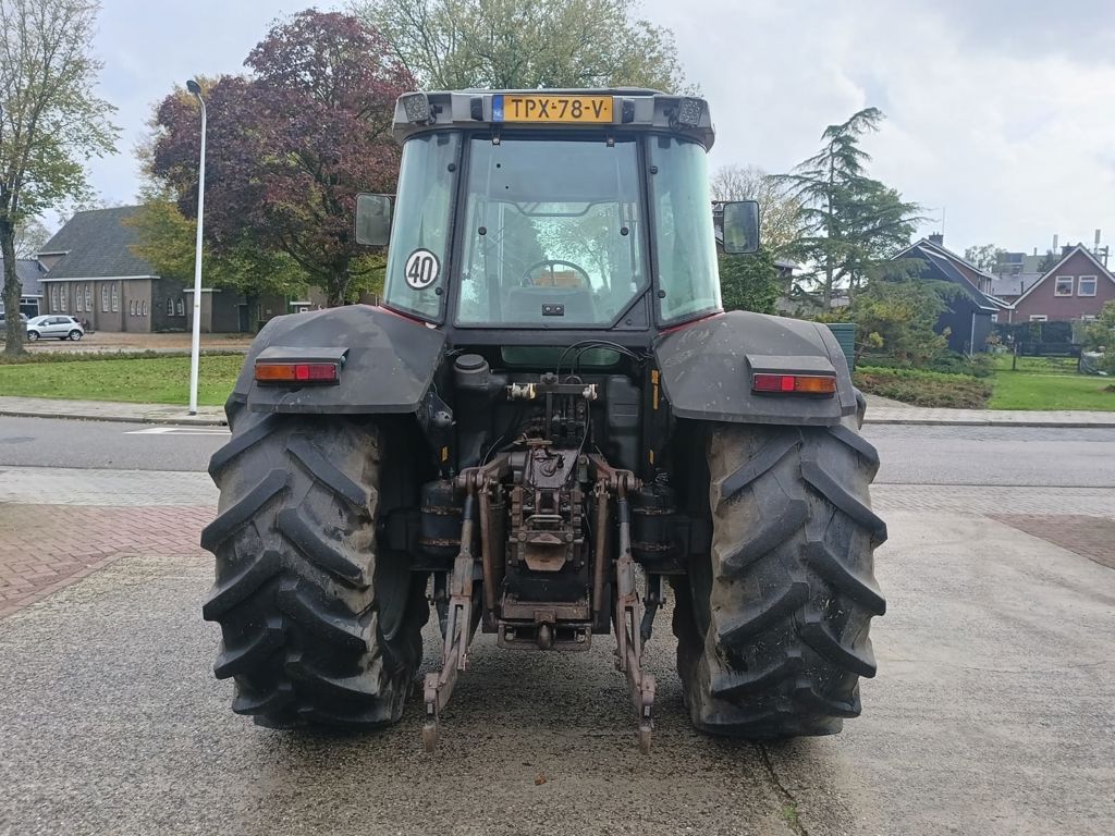 Massey Ferguson 6180 DYNASHIFT