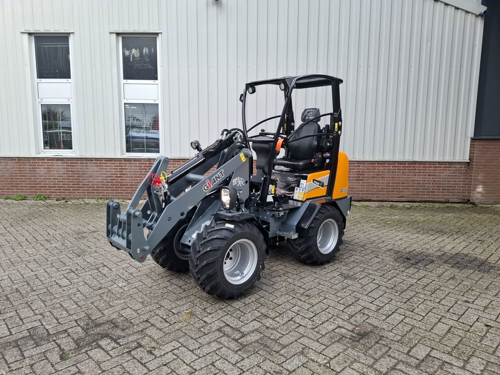 Giant G1500