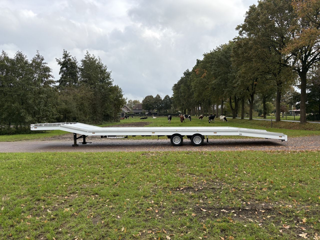 Veldhuizen Be oplegger 6.8 TON ambulance auto transporter 12.80