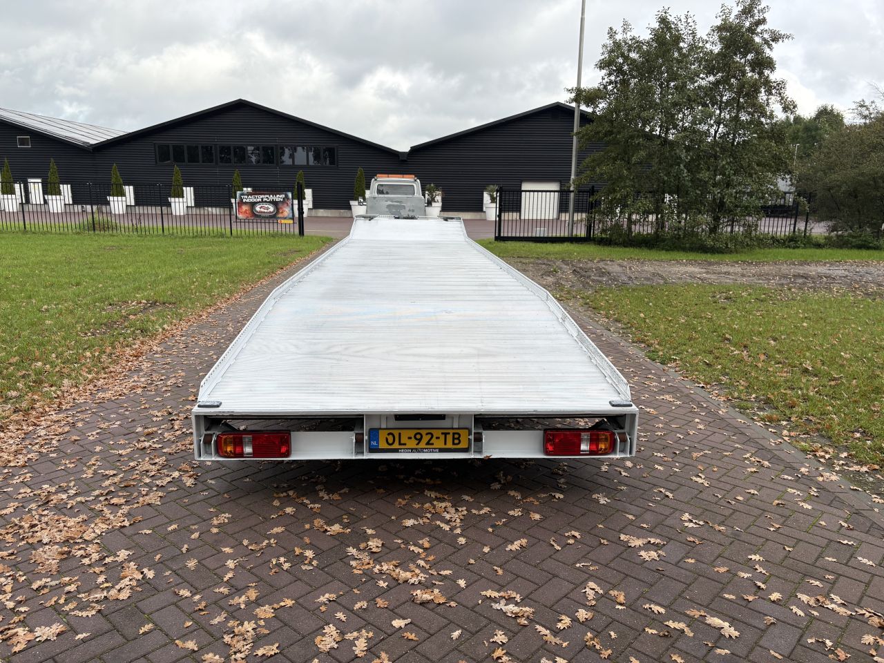 Veldhuizen Be oplegger 6.8 TON ambulance auto transporter 12.80