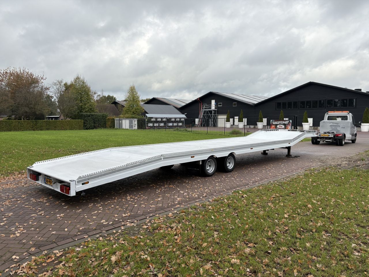 Veldhuizen Be oplegger 6.8 TON ambulance auto transporter 12.80