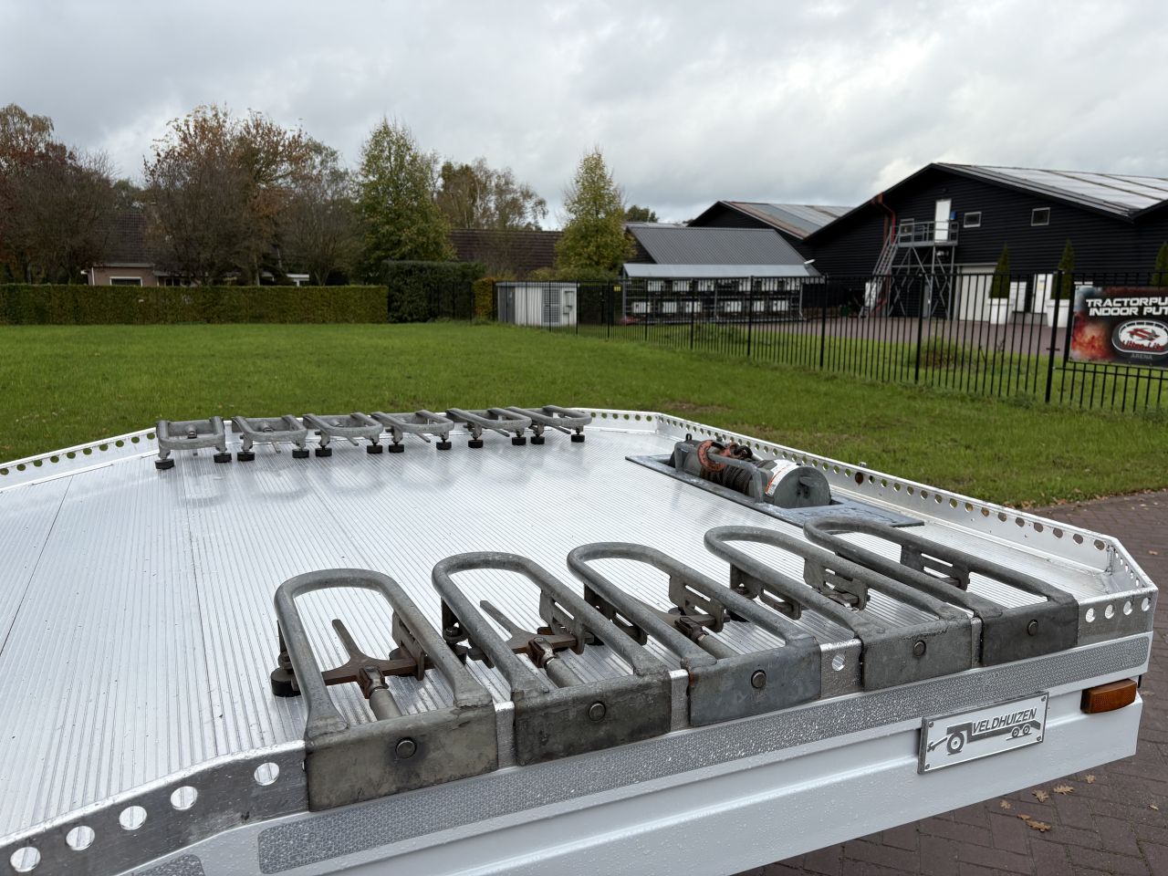 Veldhuizen Be oplegger 6.8 TON ambulance auto transporter 12.80