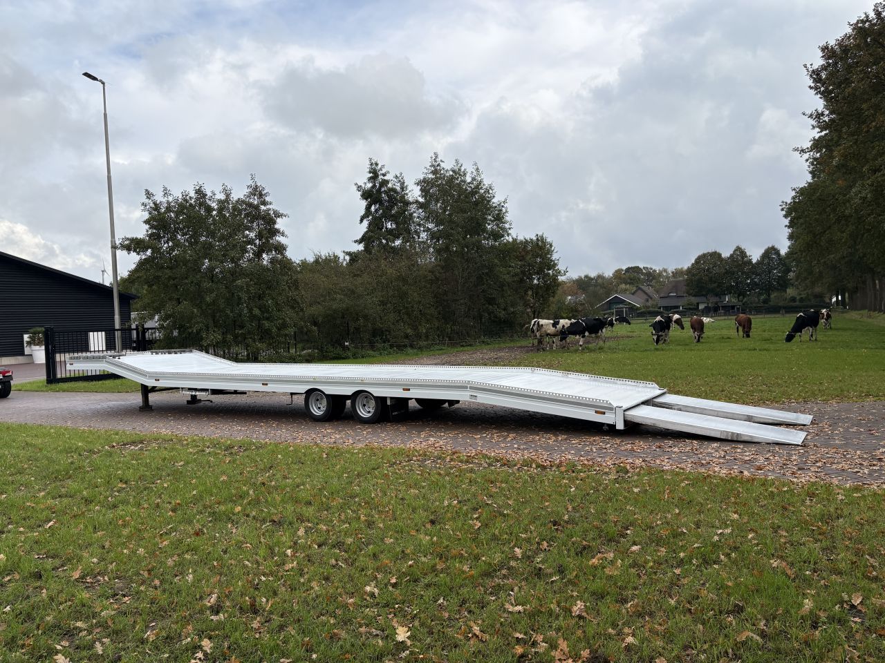 Veldhuizen Be oplegger 6.8 TON ambulance auto transporter 12.80