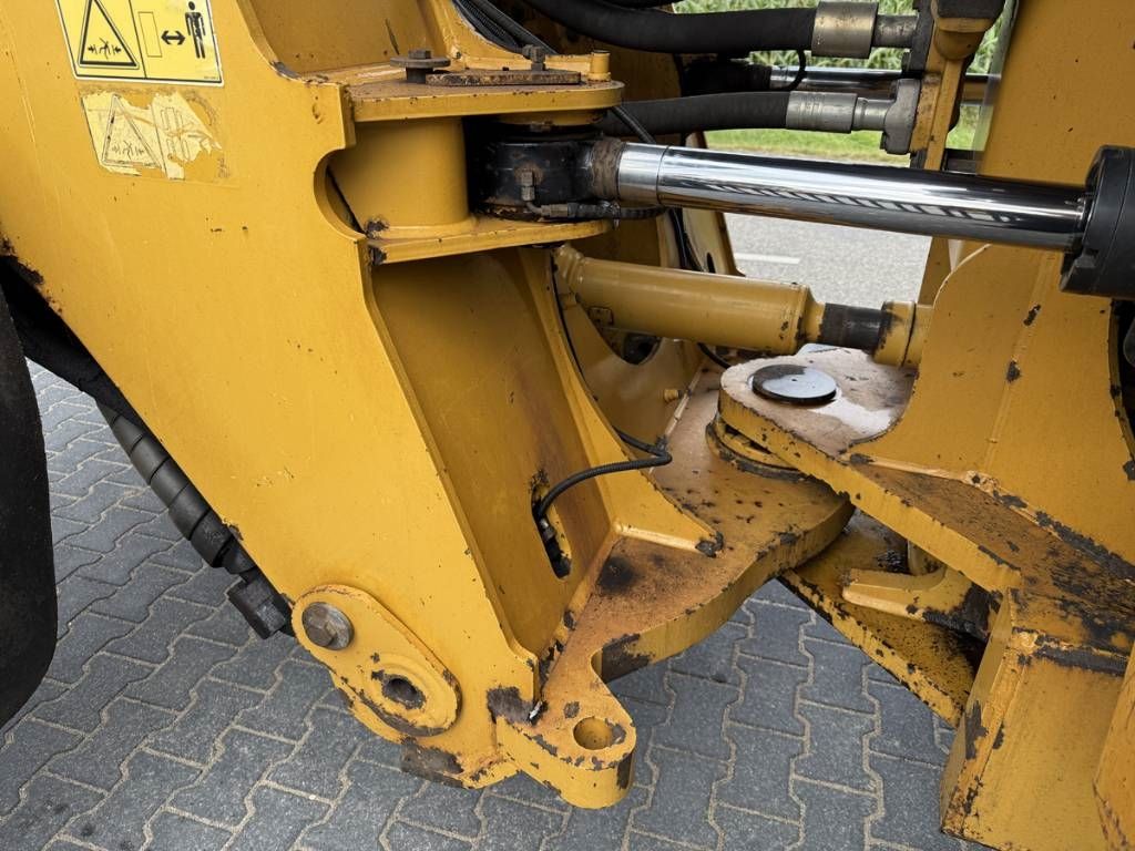 CAT 980M
