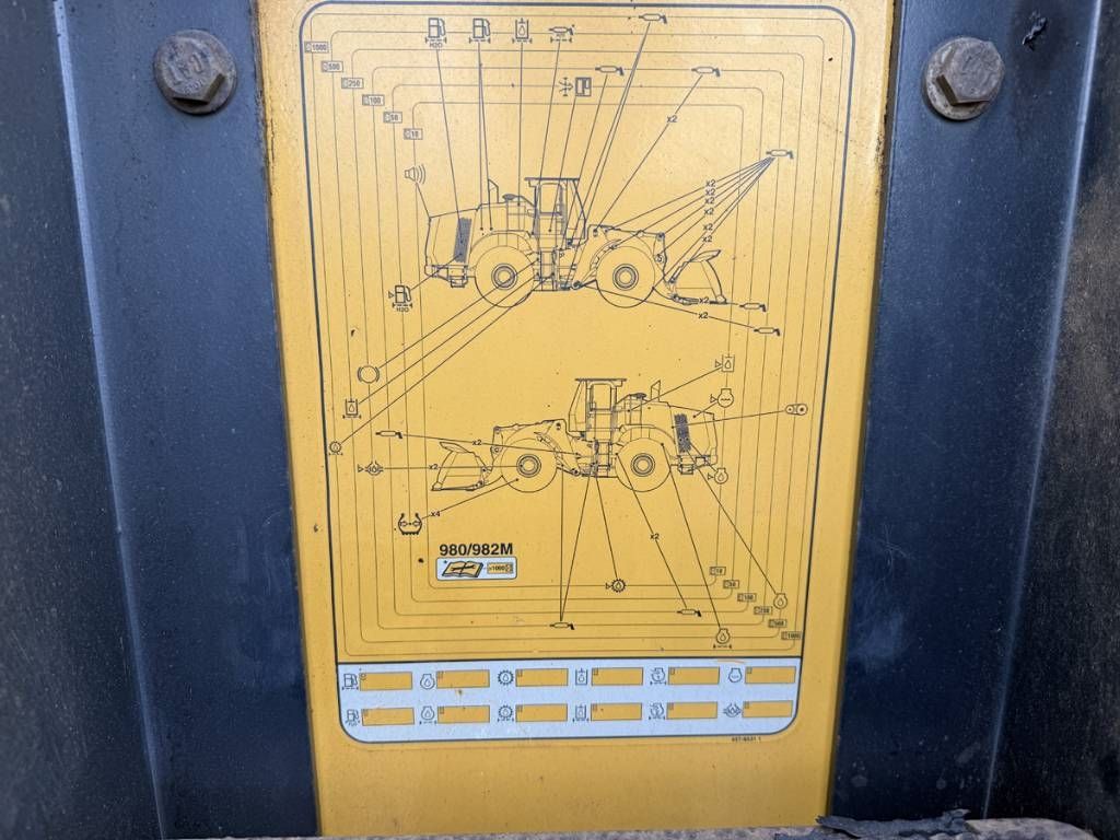 CAT 980M