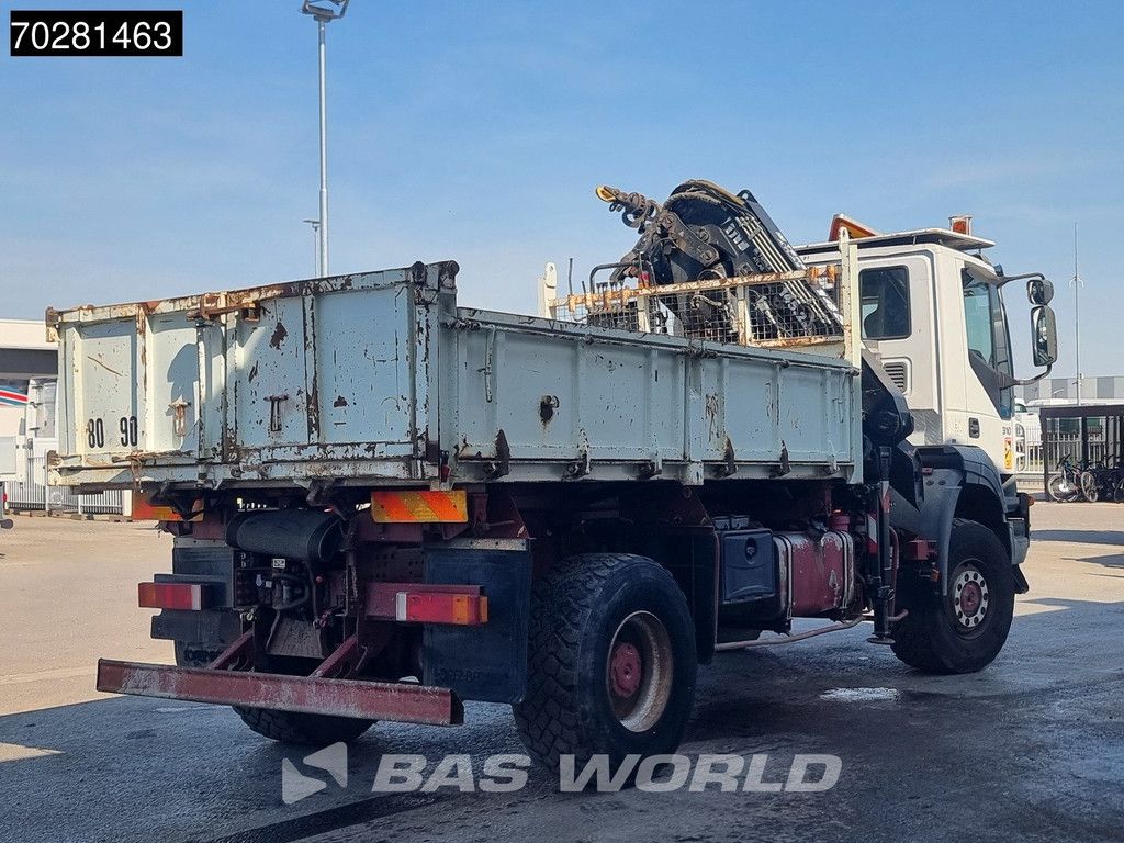 Iveco Trakker 310 4X4 Atlas 145.2-A2 Kran Crane 4x4 Big axle 6m3 3 sided tipper Euro 4