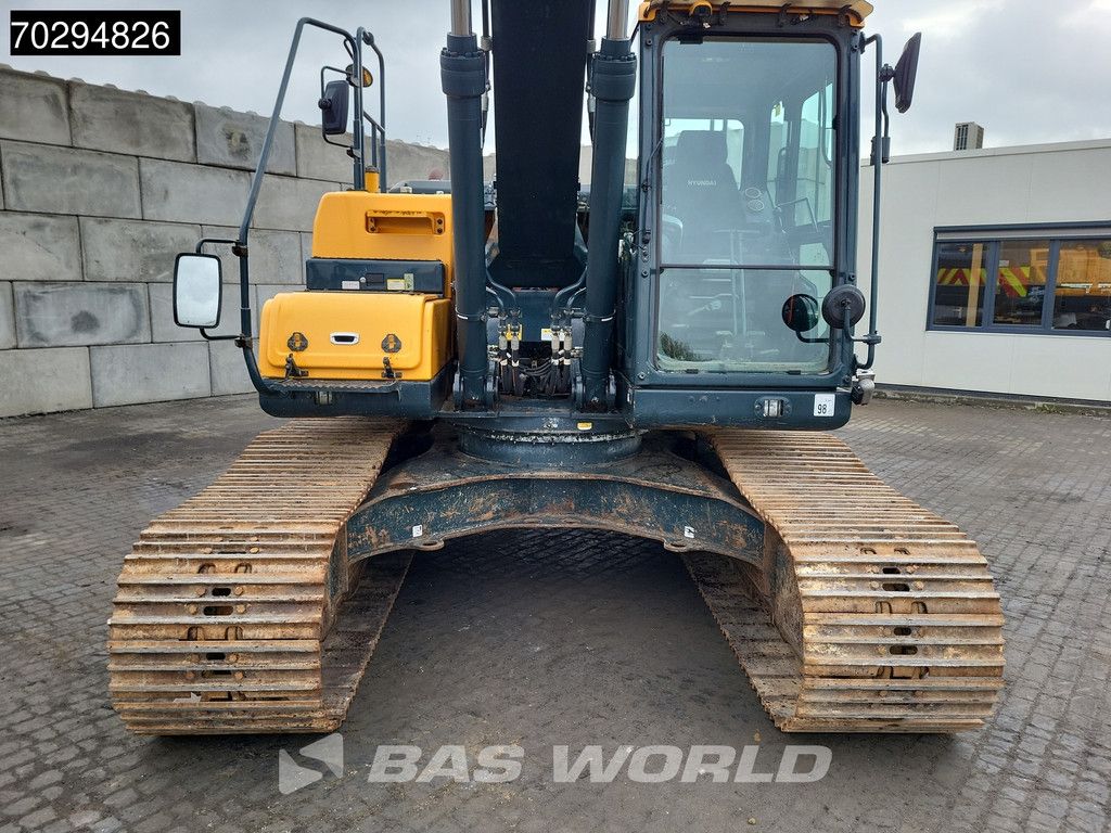 Hyundai HX220 AL