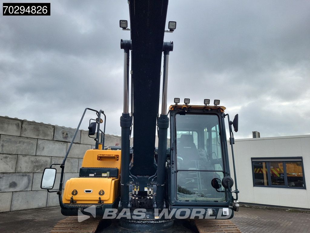 Hyundai HX220 AL