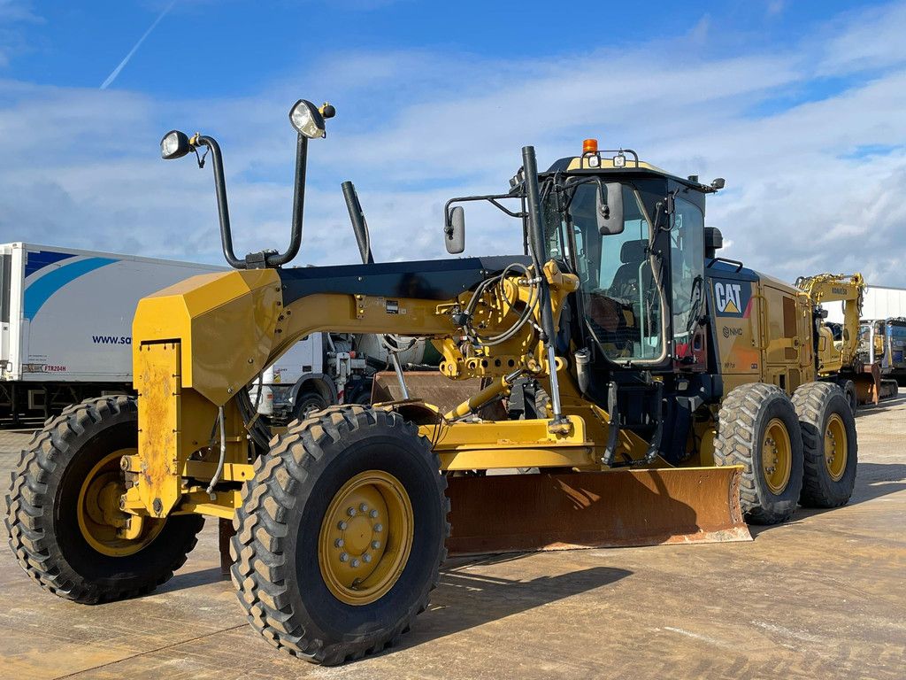 Caterpillar 140M2
