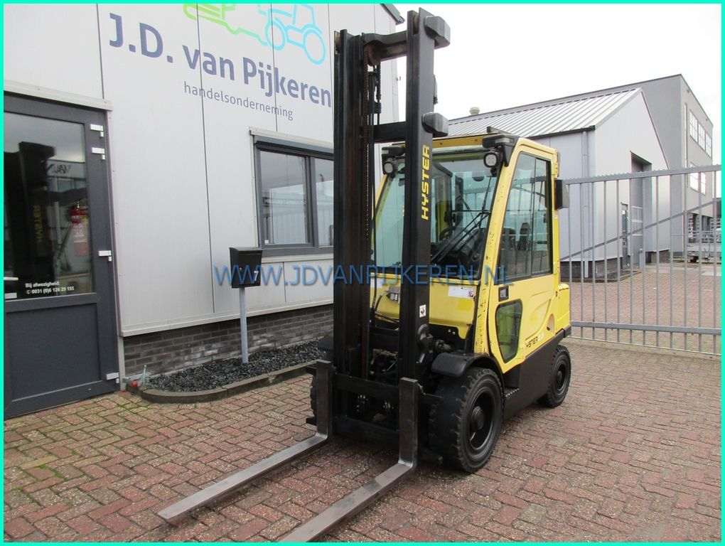 Hyster H2.50FT diesel 2016 8718uur 4x hydrauliek + cabine