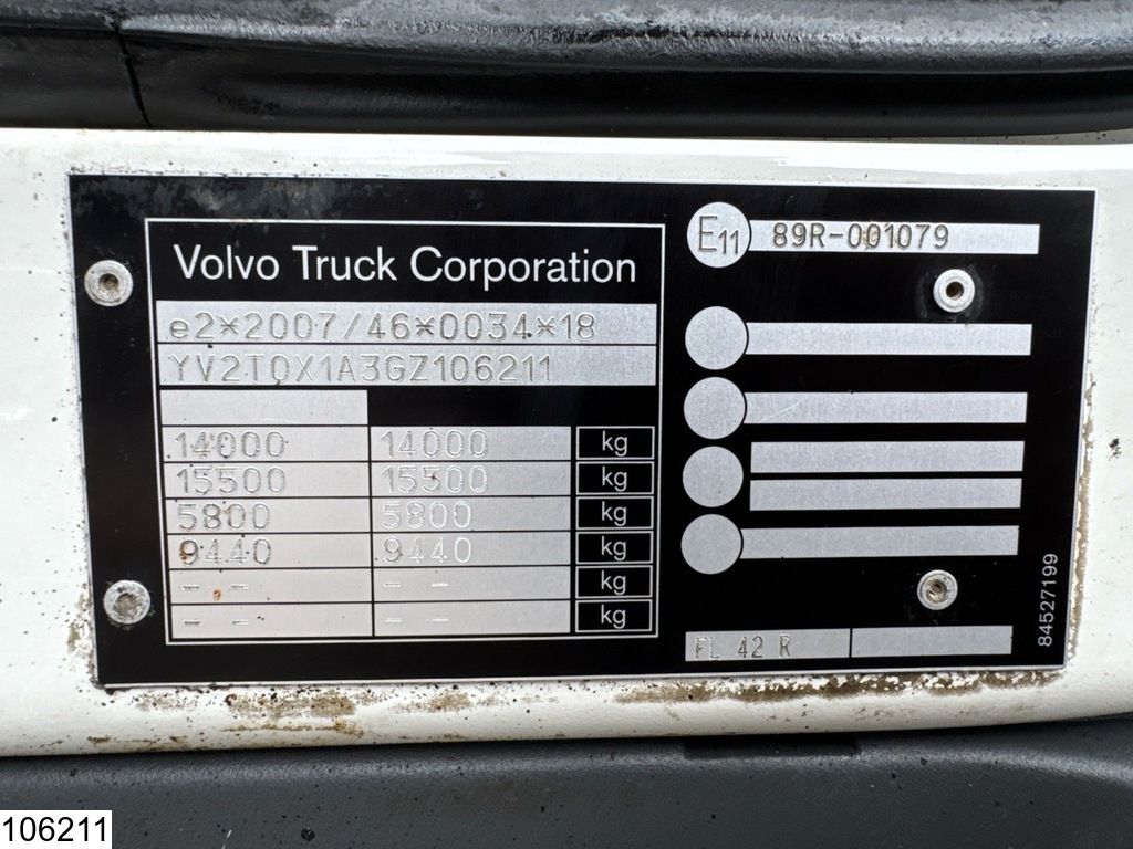 Volvo FL 250 EURO 6, Carrier, Meat hanging rails