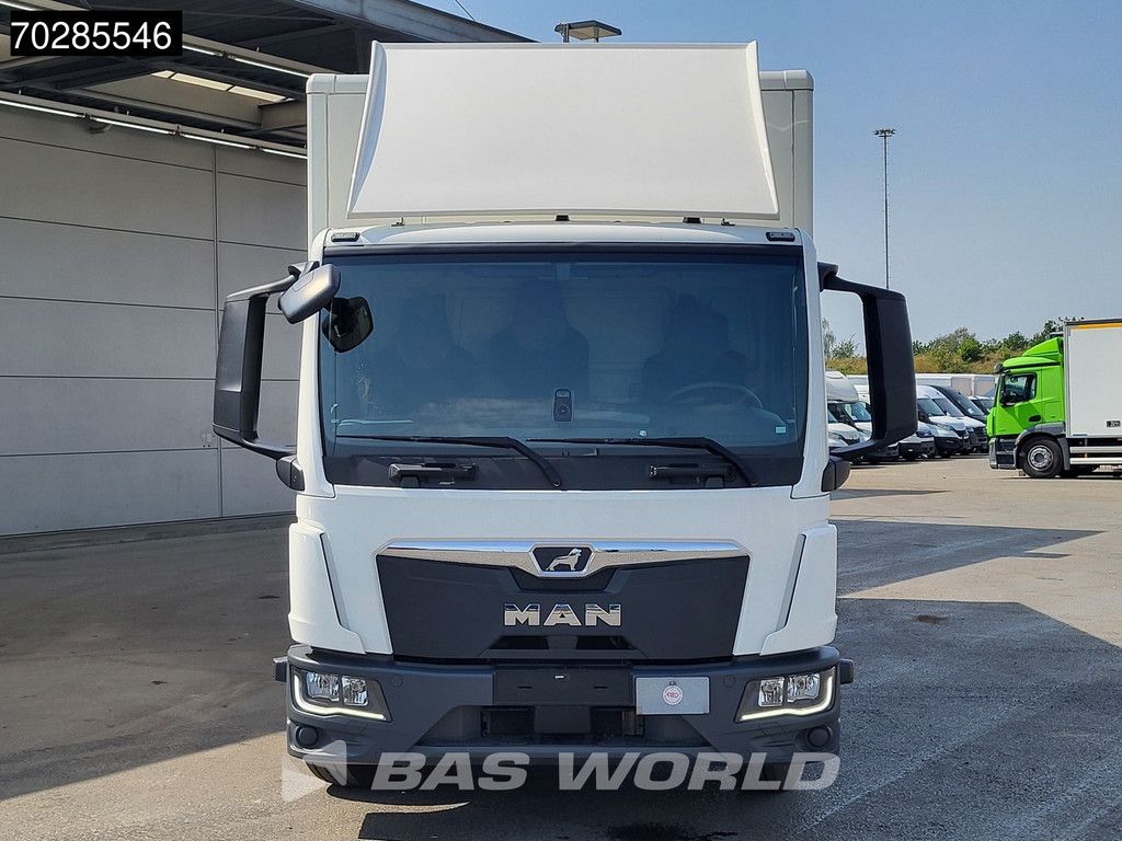 MAN TGL 12.250 4X2 12tonner low mileage 1500kg Tailgate Euro 6