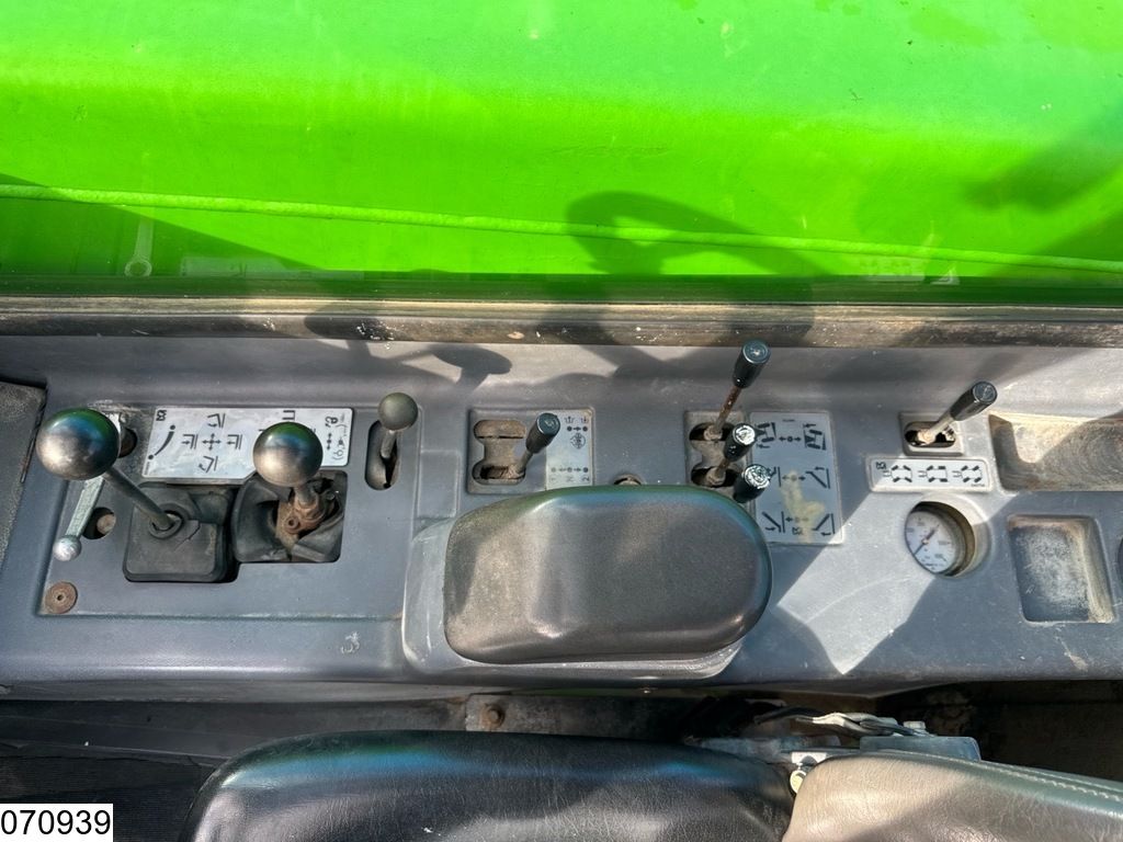 Merlo P35-13